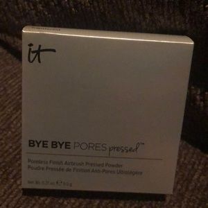 It Cosmetics - BYE BYE Pores